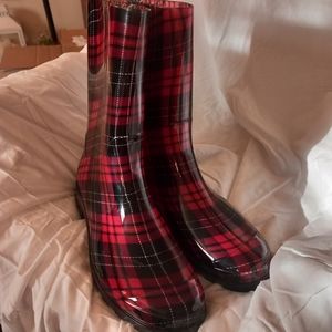 Womens Boots Size 10 Red/Black